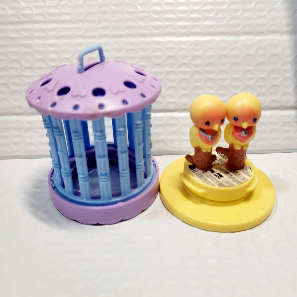 Kenner 1992 Littlest Pet Shop LPS Love Birds with Cage & Newspaper G1